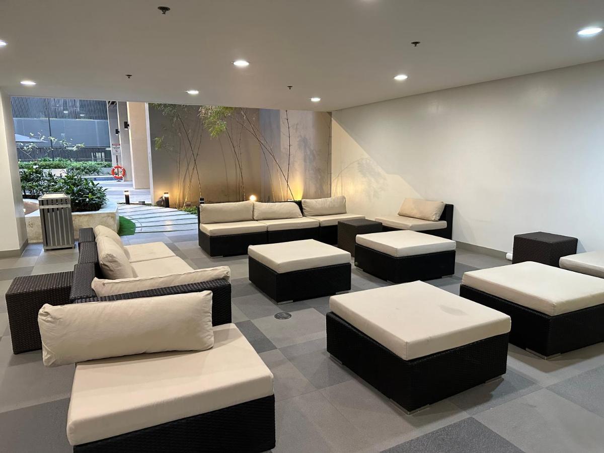 S Residences Tower 3 Moa Luxe Staycation By C Manille Extérieur photo